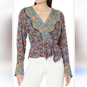 Free People women’s flowy boho multi colored faux wrap top size XS EUC